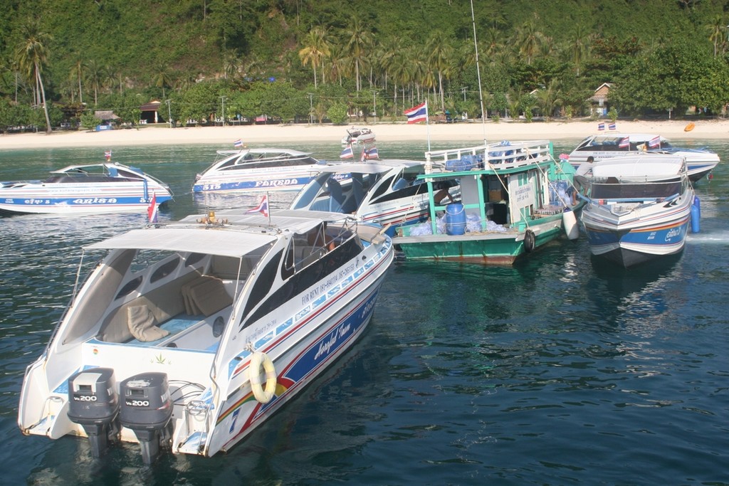 Phi Phi taxi service © Maggie Joyce - Mariner Boating Holidays http://www.marinerboating.com.au